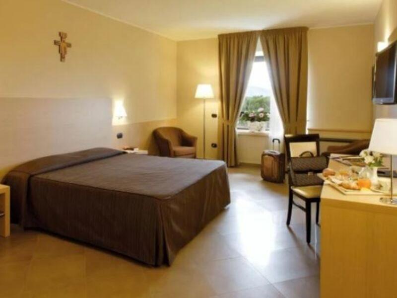 Domus Pacis Hotel