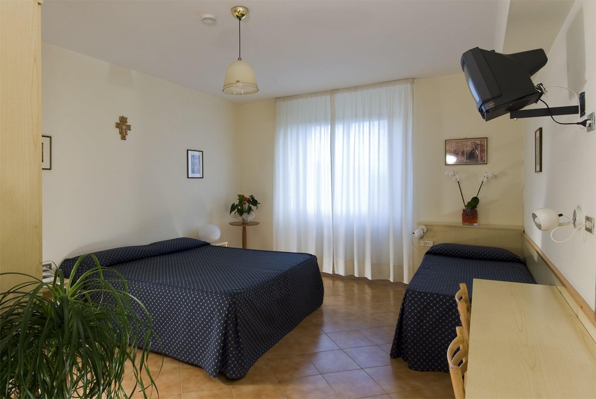 Hotel Domus Pacis 3*